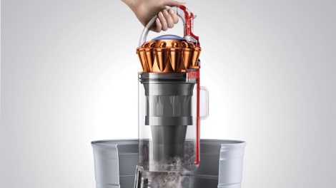 Hygienic bin emptying