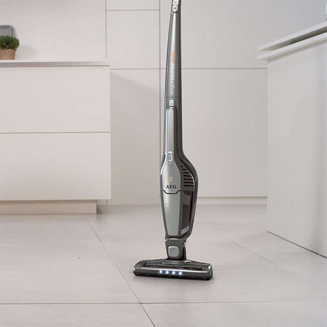 AEG AG3013 Ergorapido Stick Battery_&_Portable_Vacs Bagless Vacuum Cleaner