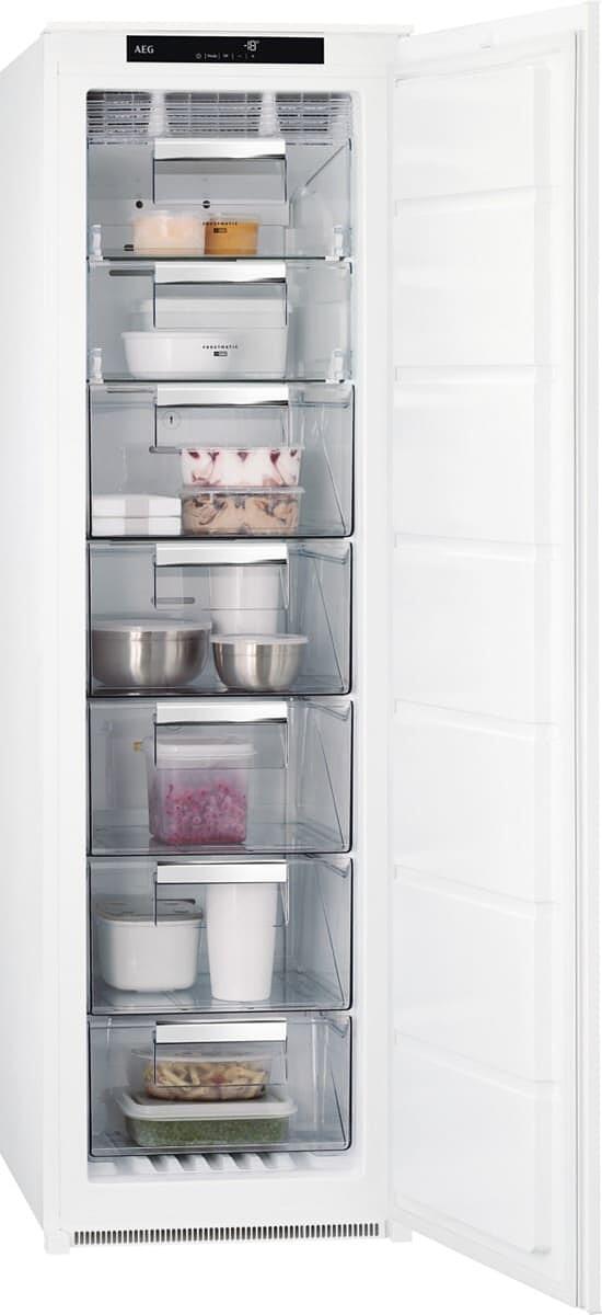 Gallery image 1 of 6