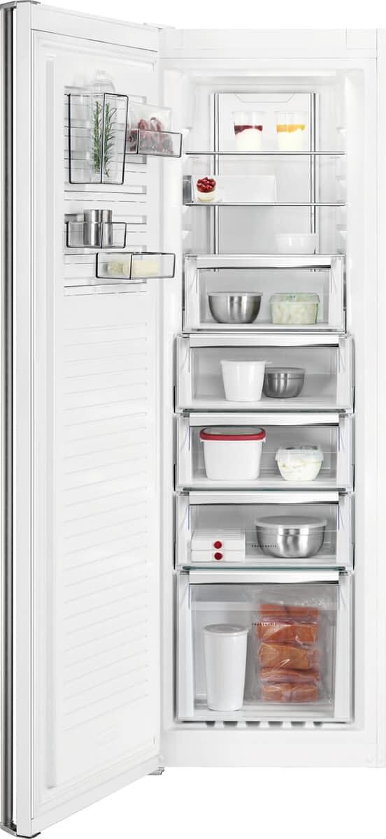 Gallery image 1 of 7