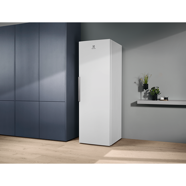 Frigorífico 1 puerta Electrolux MultiFlow - LRC5ME38W2