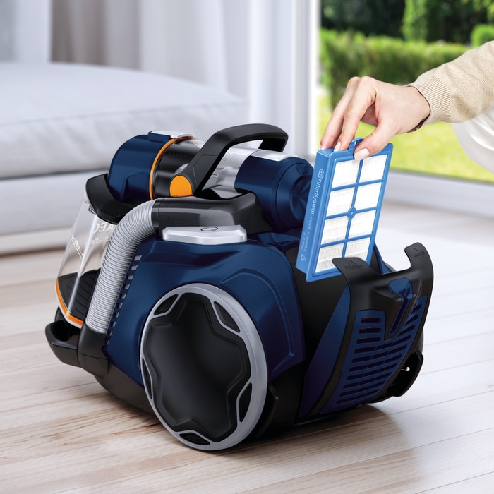 Electrolux UltraFlex Bagless Canister 
