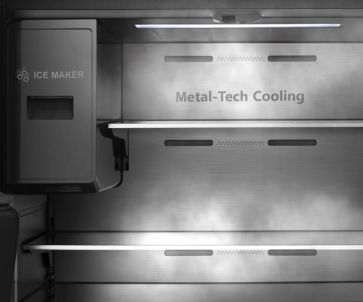 Hisense 585L PureFlat French Door Fridge with Plumbed Water and Ice