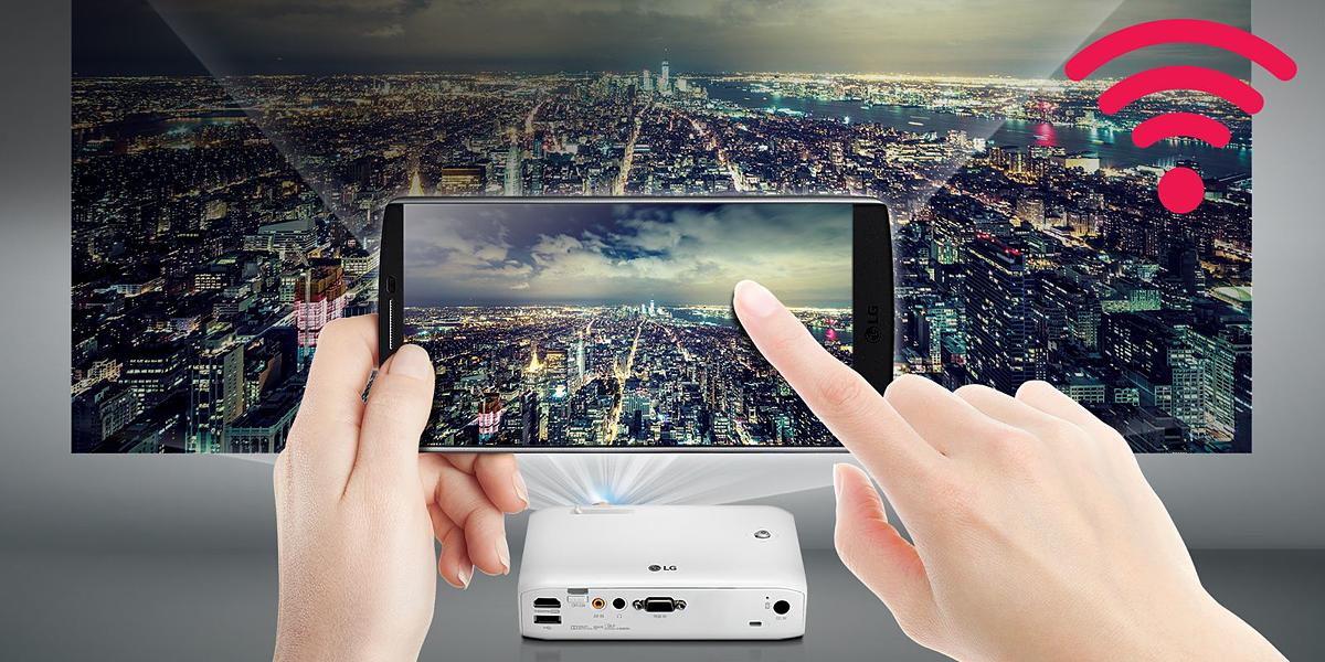Go wireless. Phone to Projector