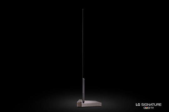 LG_Electronics-33768850-OLED77G7P_Gallery_Large_04-mobile.jpg