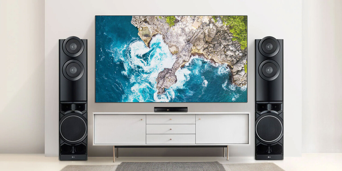 LG 4.2 Channel Sound Tower Home Theatre System Makro