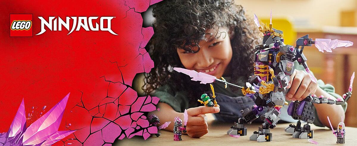 Action-packed NINJAGO® centaur building set