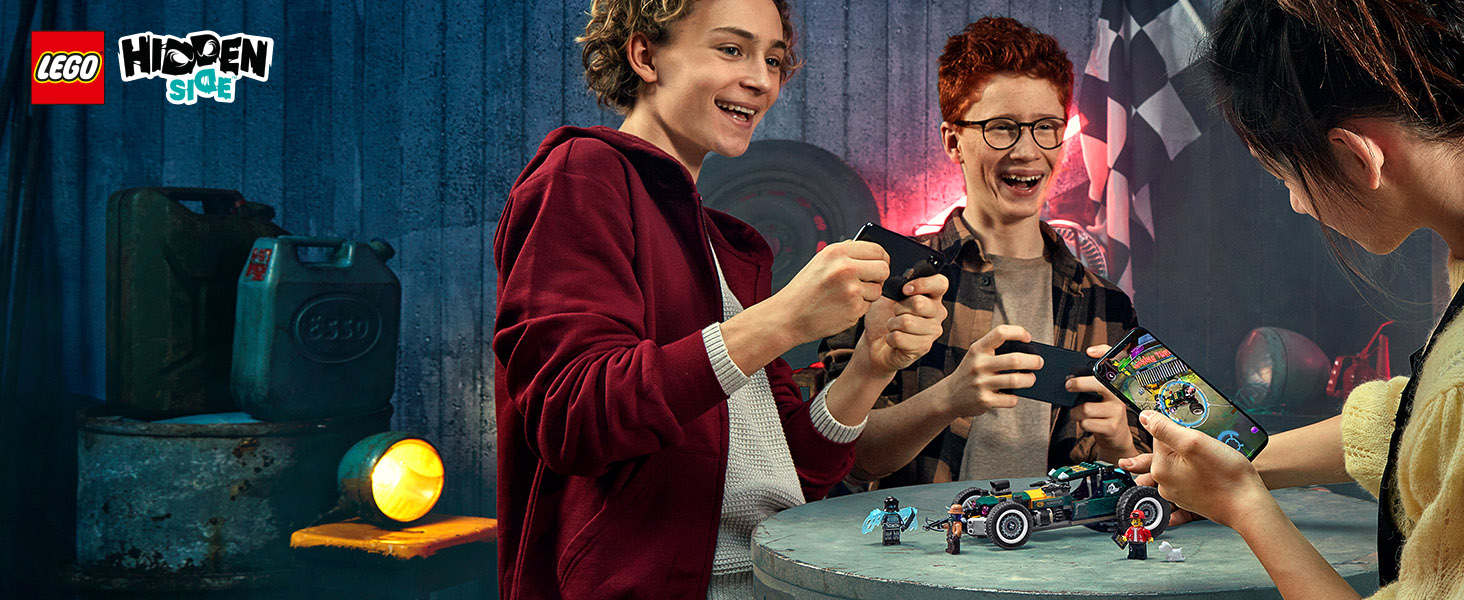 A single and multiplayer interactive experience