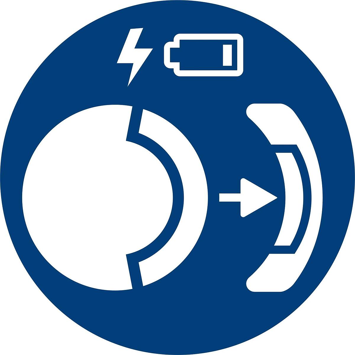 Auto return to base station