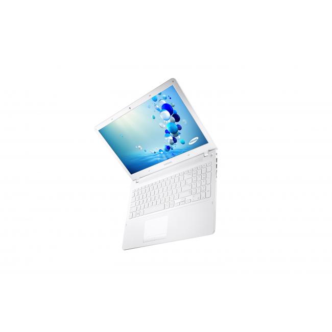 Ordinateur portable Samsung ATIV Book 4 NP450R5E-X02FR (15,6) Blanc à prix  bas