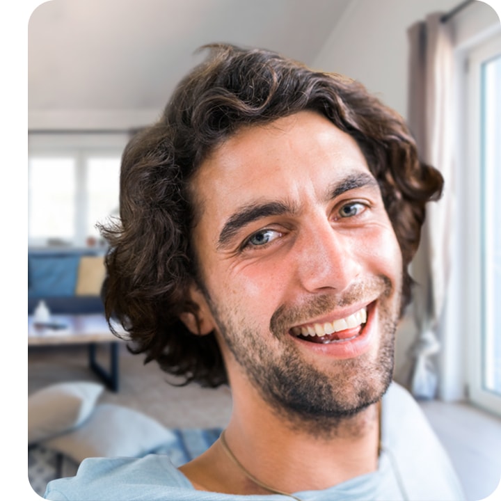 Селфитата, които грабват вниманието, стават лесно Samsung-67134200-bg-feature-attention-grabbing-selfies-made-easy-244231854FB_TYPE_C_JPG