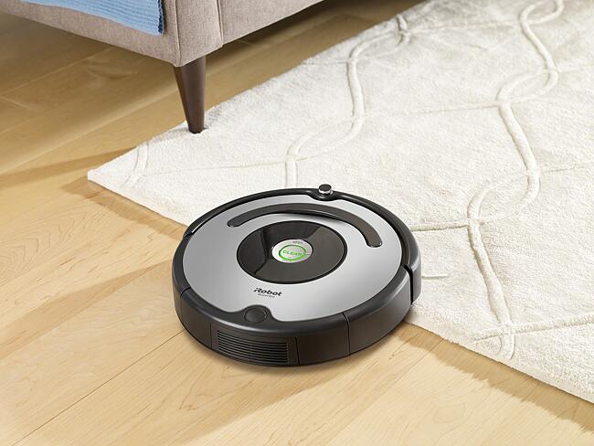 Test : iRobot Roomba 616, un aspirateur robot à privilégier pour les  grandes pièces