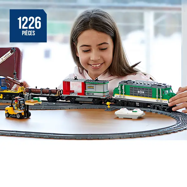 Lego®city 60198 - le train de marchandises telecommande, jeux de  constructions & maquettes