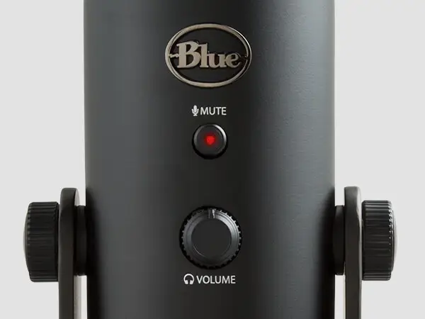 Blue Microphones Yeti Blackout USB Microphone