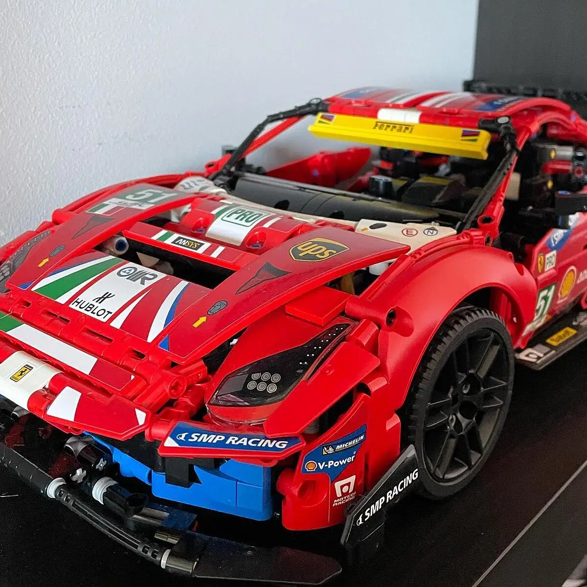 Buy LEGO® Ferrari 488 GTE “AF Corse #51” 42125 | Official LEGO® QA