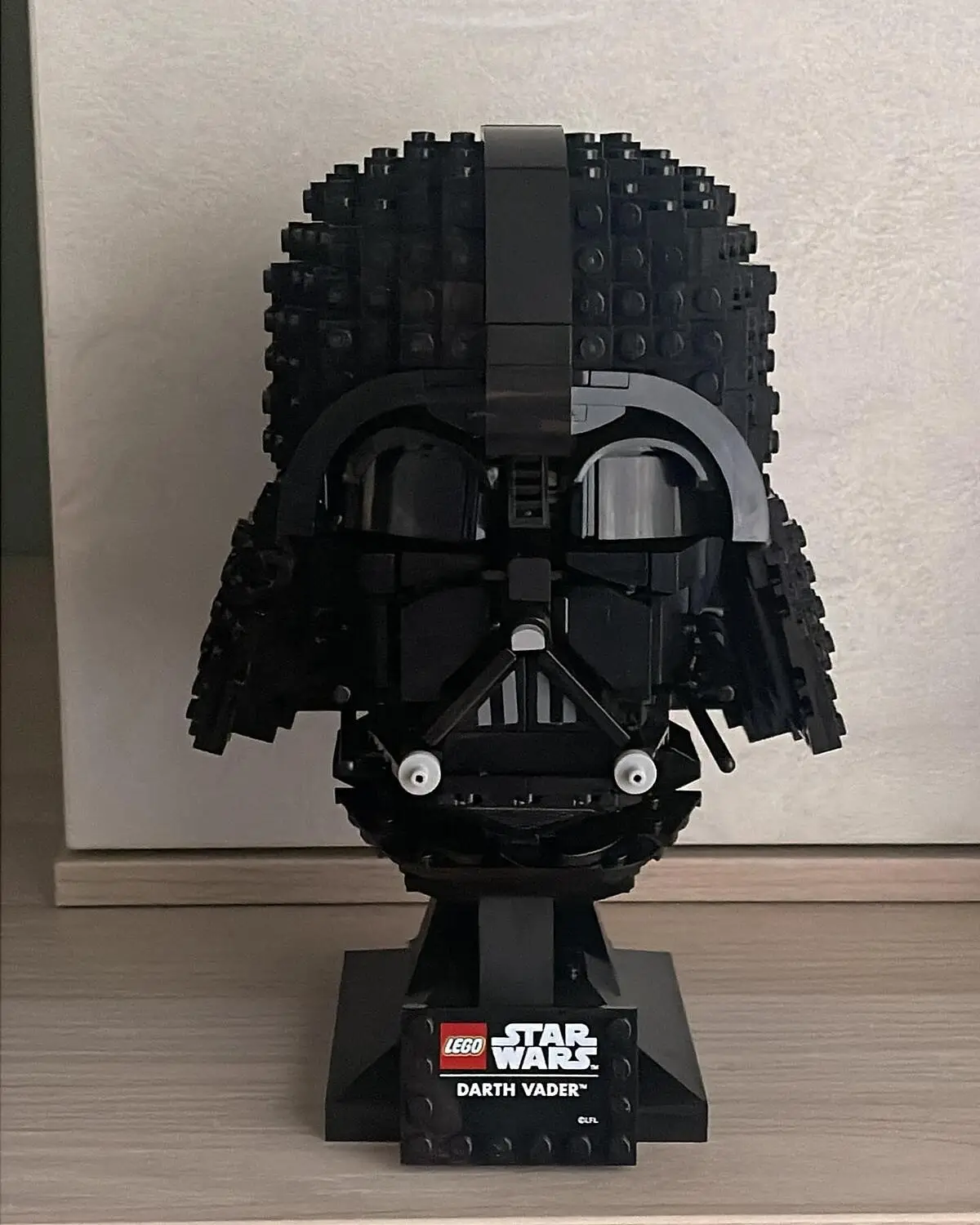 Ce set LEGO en promo à l'effigie du casque de Dark Vador va ravir les fans  de Star Wars