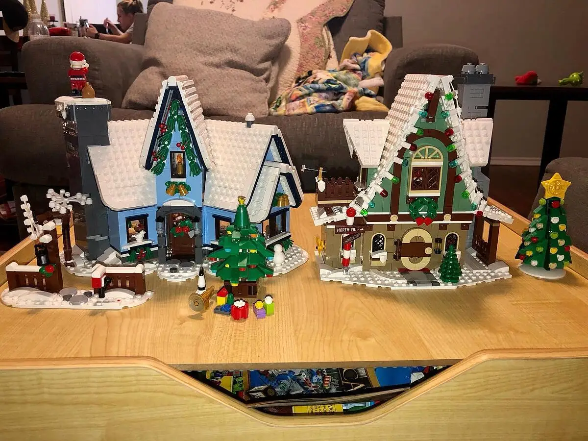 LEGO Creator Expert Santa's Visit