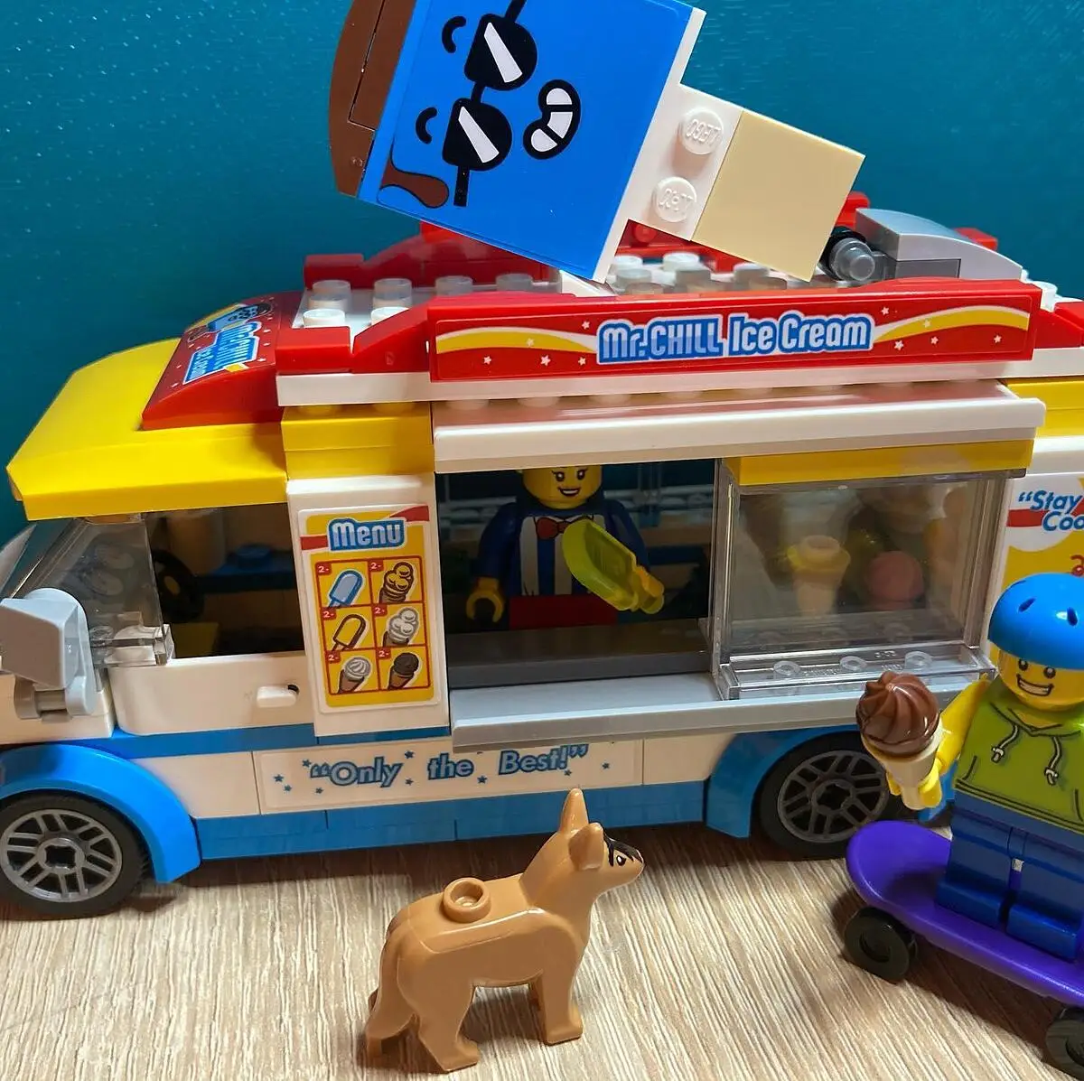 Jeux de voiture Camion marchand de glace Lego City - Jouets