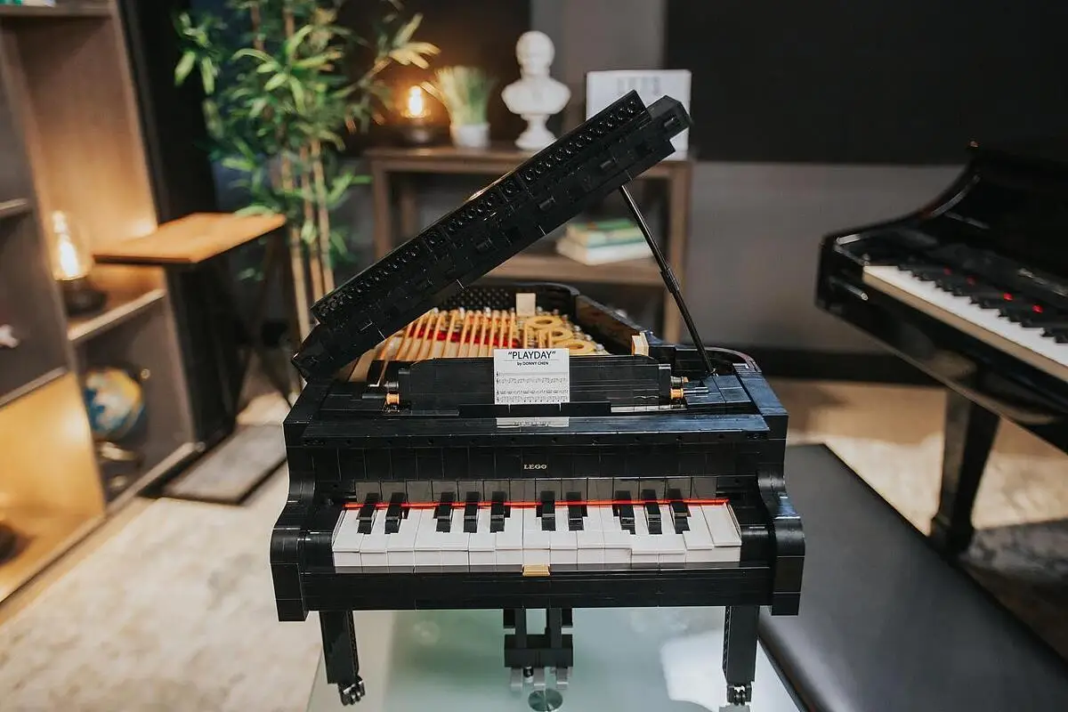 LEGO IDEAS Grand Piano (21323)