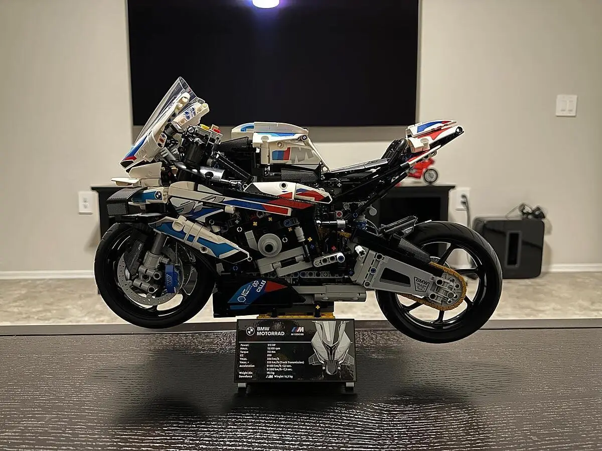 Lego 42130 technic bmw m 1000 rr modele réduit de moto pour adulte