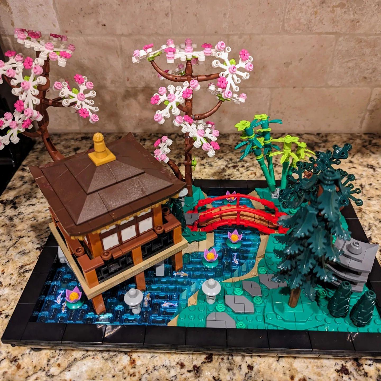Lego®icons 10315 - le jardin paisible, jeux de constructions & maquettes