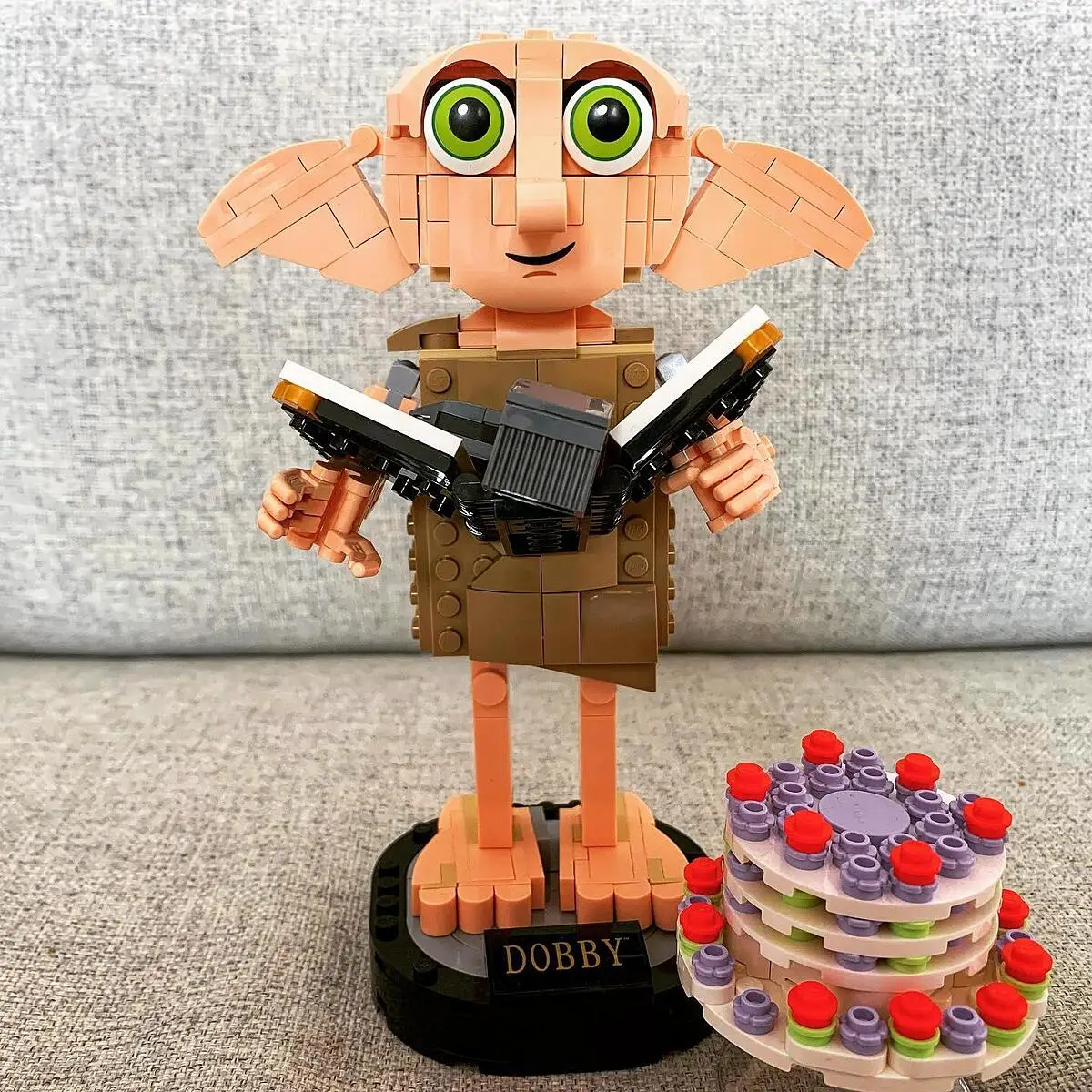 76421 - LEGO® Harry Potter - Dobby l'Elfe de Maison LEGO : King Jouet, Lego,  briques et blocs LEGO - Jeux de construction