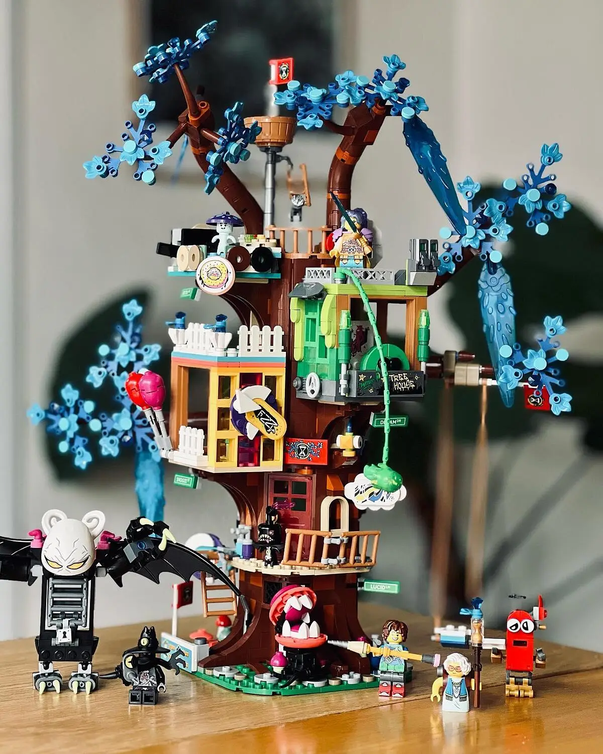 LEGO DREAMZzz Fantastical Tree House 71461 Features 3 Detailed Rooms,  Building Toy for Kids Ages 9+ with Big Imaginations, Includes Mrs.  Castillo