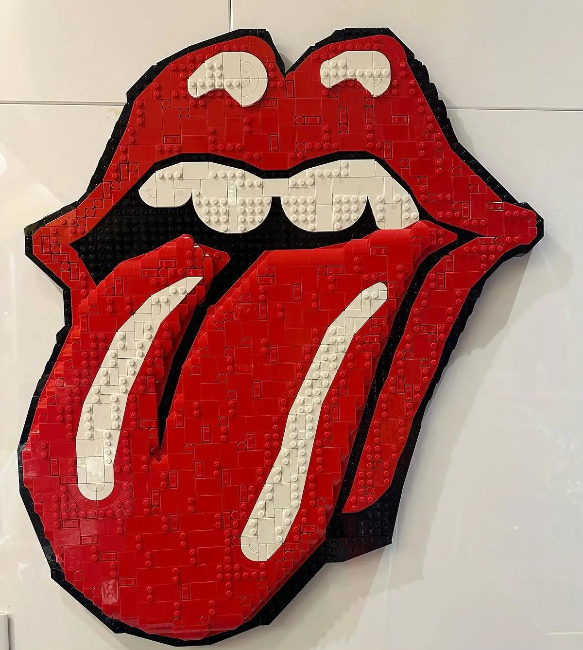 LEGO® The Rolling Stones | Official LEGO® AE