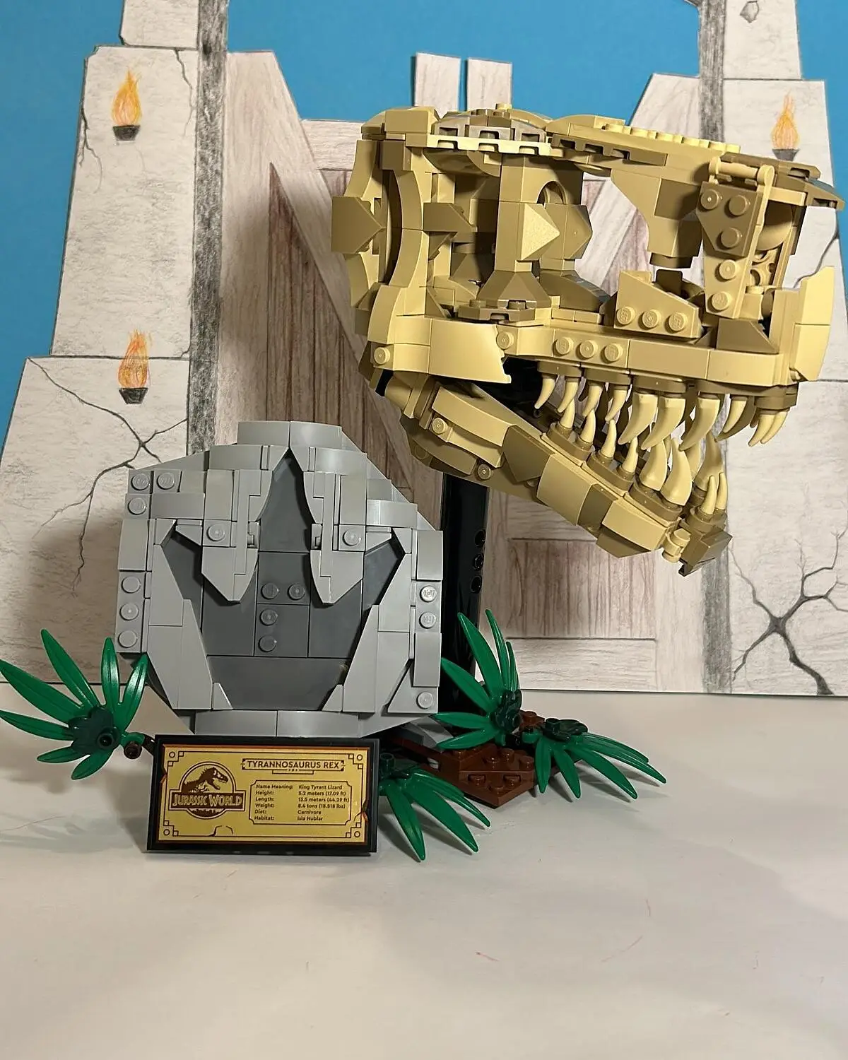 LEGO Jurassic World Dinosaur Fossils: T. rex Skull, Dino Toy