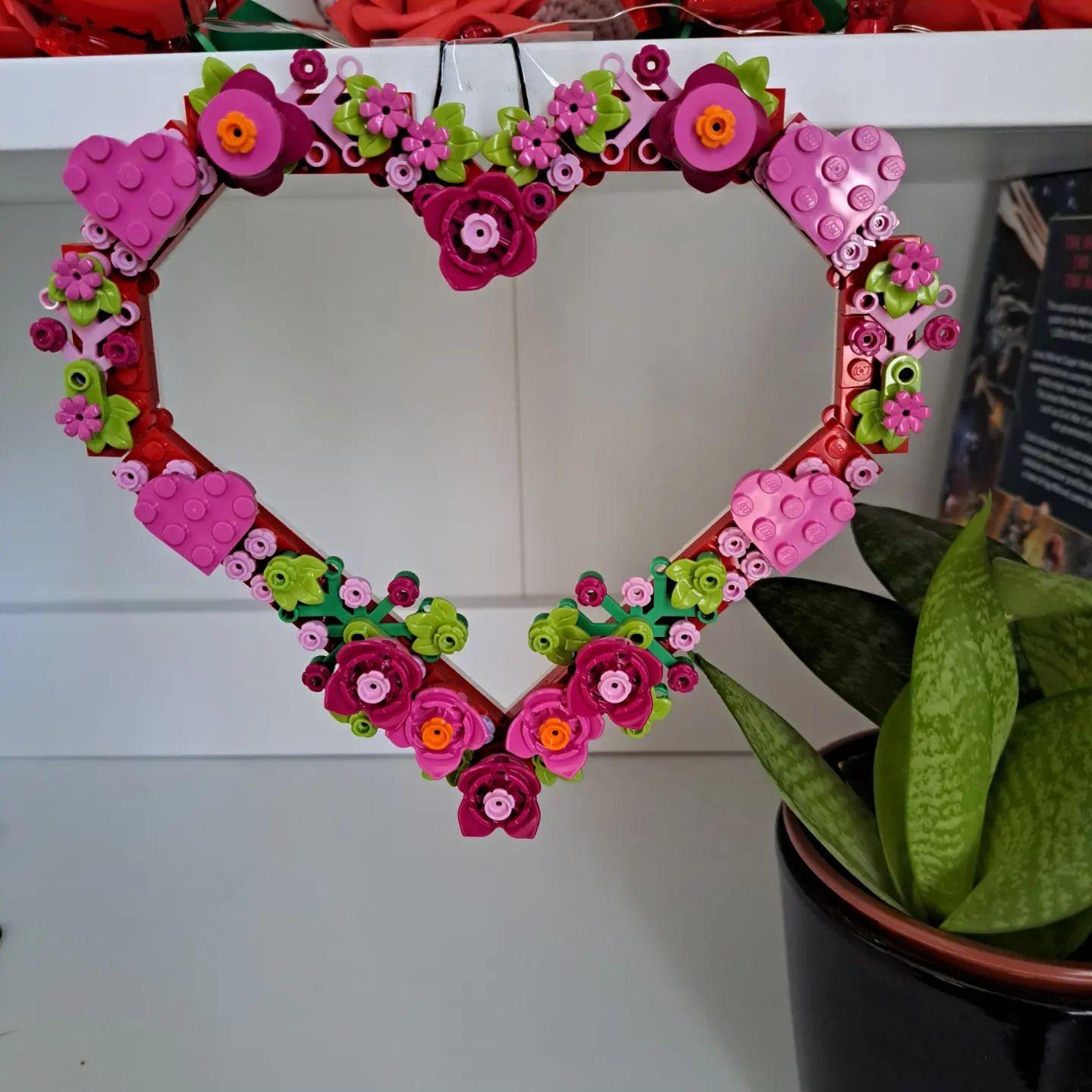 LEGO Heart Ornament Toy Kit, Heart Shaped Flowers, Arts & Crafts