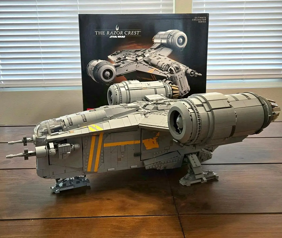 Ucs Lego Shop Razor Crest LEGO Star Wars 75331 The Razor Crest