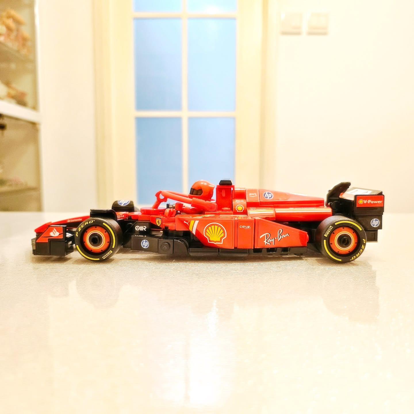 jw.loves.lego