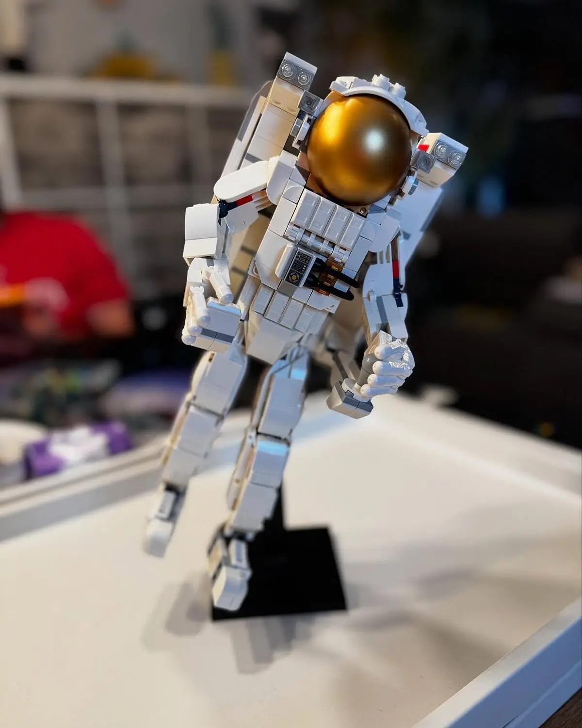 original lego astronaut