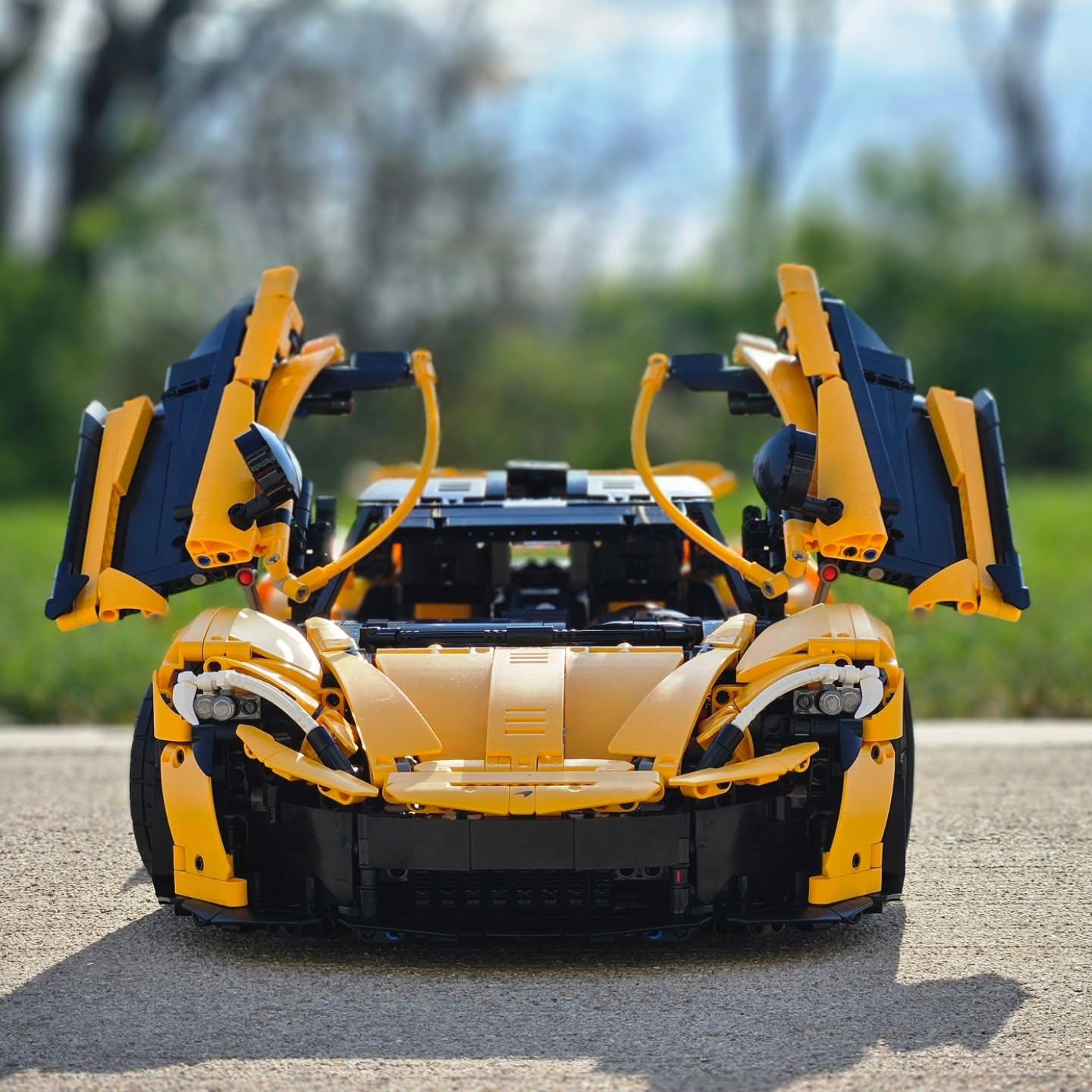 LEGO Technic Mclaren P1 (42172)