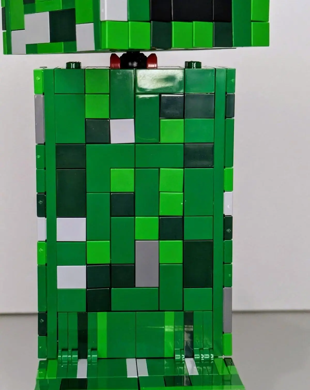 LEGO Minecraft: Creeper 21276, 10 ani+, 665 piese