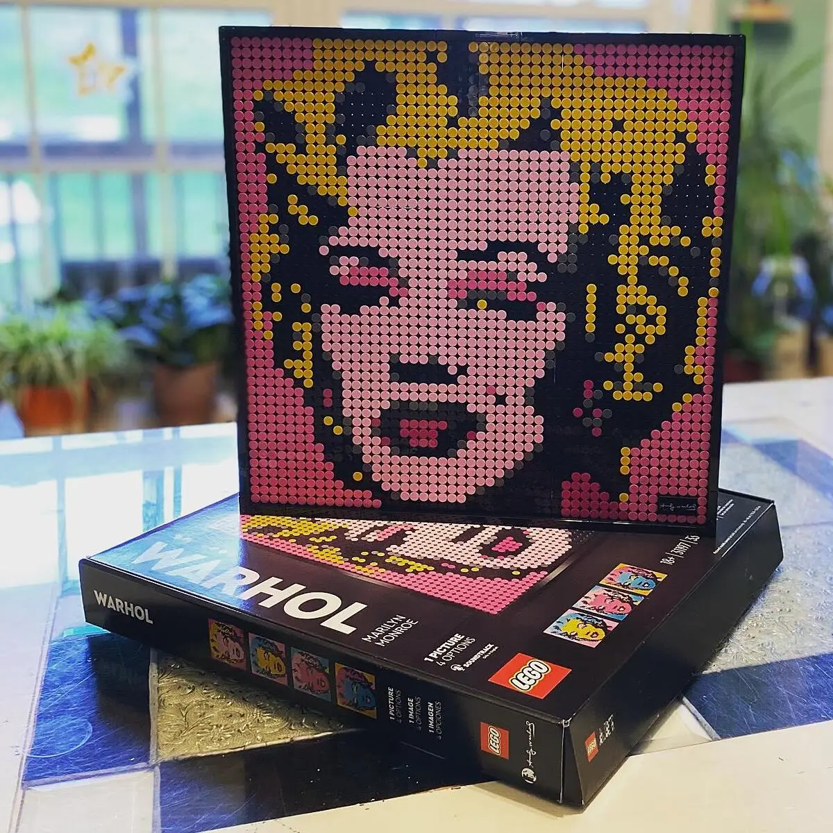 Le nuove tessere LEGO per realizzare la Marilyn di Warhol da appendere a  casa