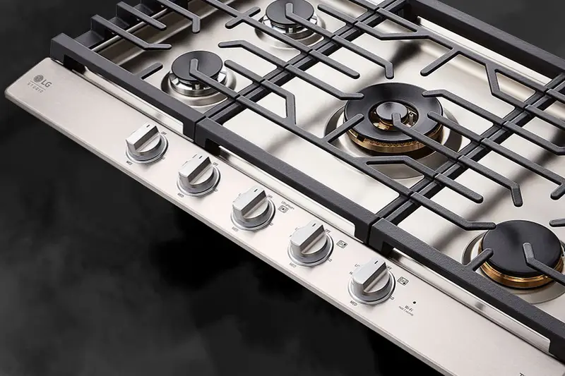 LG Studio 36 in. Gas Cooktop with 5 Sealed Burners & Griddle - Stainless  Steel