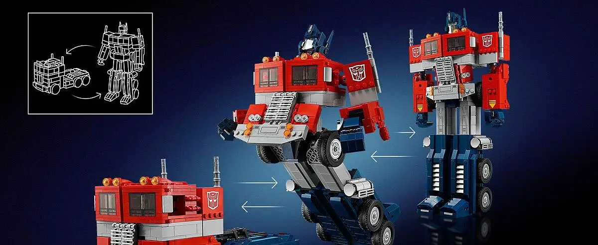 L'Optimus Prime giocattolo che si trasforma da solo