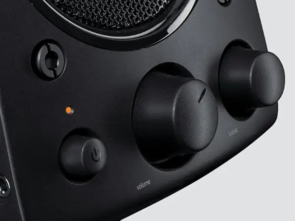 Logitech Z623 THX認証 2.1スピーカーセット Logitech Z623 2.1 Channel Speaker System - THX-Certified