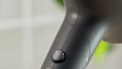 Jaheda õhupahvaku funktsioon soengu kujundamiseks