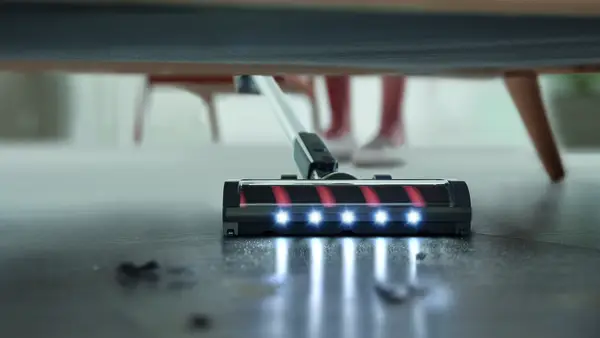 Usisni nastavak s LED svjetlom