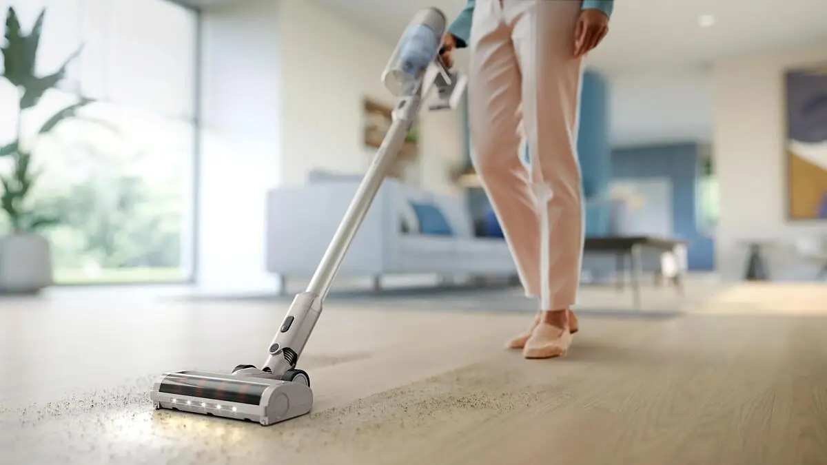 PHILIPS RECHARGEABLE VAC XC2011/61