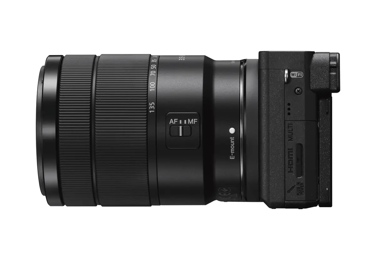 SONY - Fotocamera Mirrorless A6500 24.2 MP + 18-135 mm f / 3.5-5.6