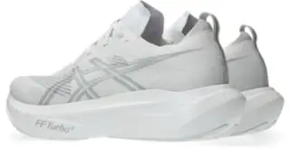 ASICS MEGABLAST Shoes - Lightness and rebound for asphalt
